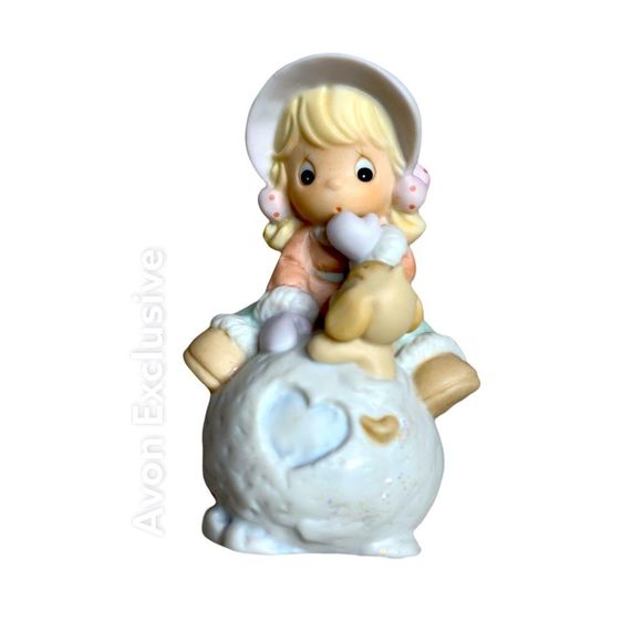 2001 VTG PRECIOUS MOMENTS Avon Exclusive Figurine "Hug Me Before I Melt" #883875 - Picture 1 of 7